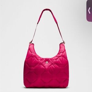 Lululemon Quilty Pleasures Shoulder Bag. NWT!